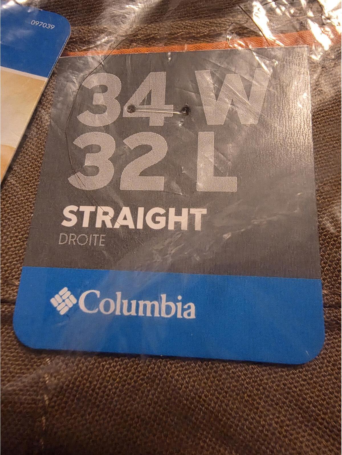 New In Package Men's Columbia 34x32